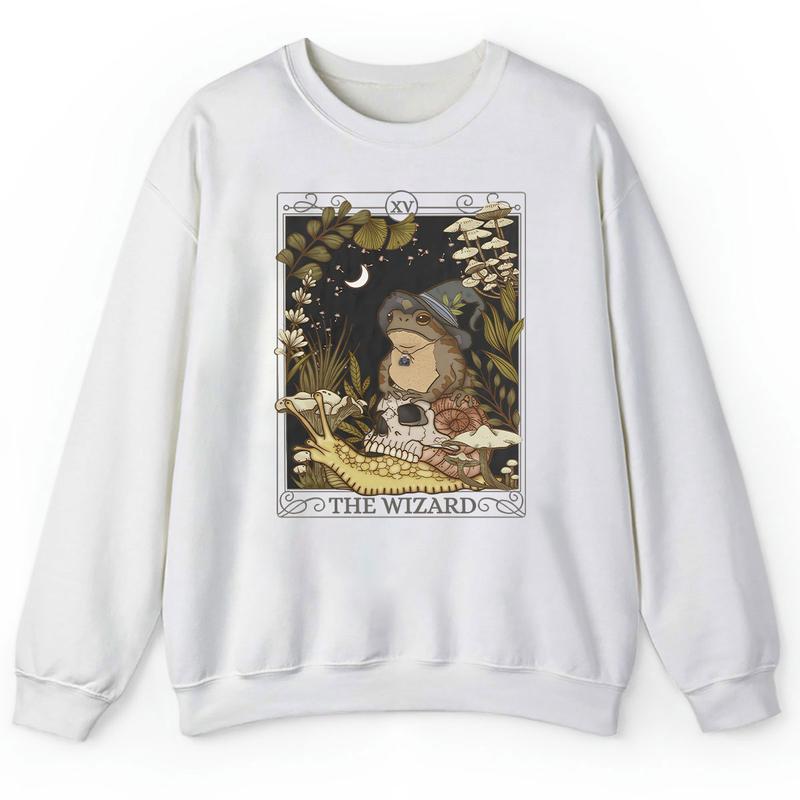 The Wizard Tarot Card  Sweatshirt, Witchy Frog Shirt, Trendy Goblincore Clothing, Cottagecore Mushroom Tee, Tarot Lover Hoodie and Sweater; T-shirt Cotton Womenswear