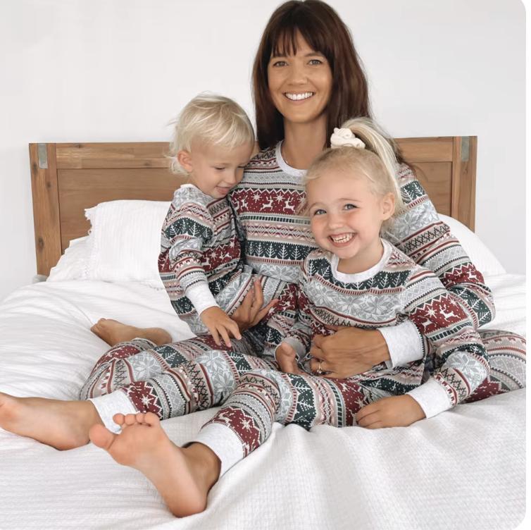 2024 Christmas Family Matching Pajamas Party Mother Daughter Father Son Sleepwear Clothing Set Baby Romper Fashion Family Look- Matching Family Christmas Pajamas family costume