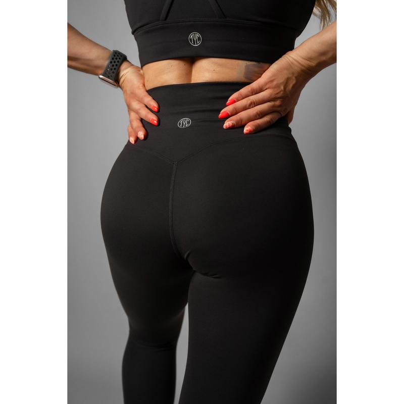 NEW Effortless Classic Capris - Black